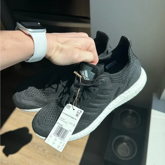 adidas gazelle silver green womens Men's Adidas Ultraboost Light – Runners Plus